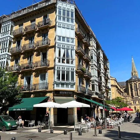 Apartament Heart Of Midtown ⎮⎮ 5 Balconies⎮⎮walk Score 99 *